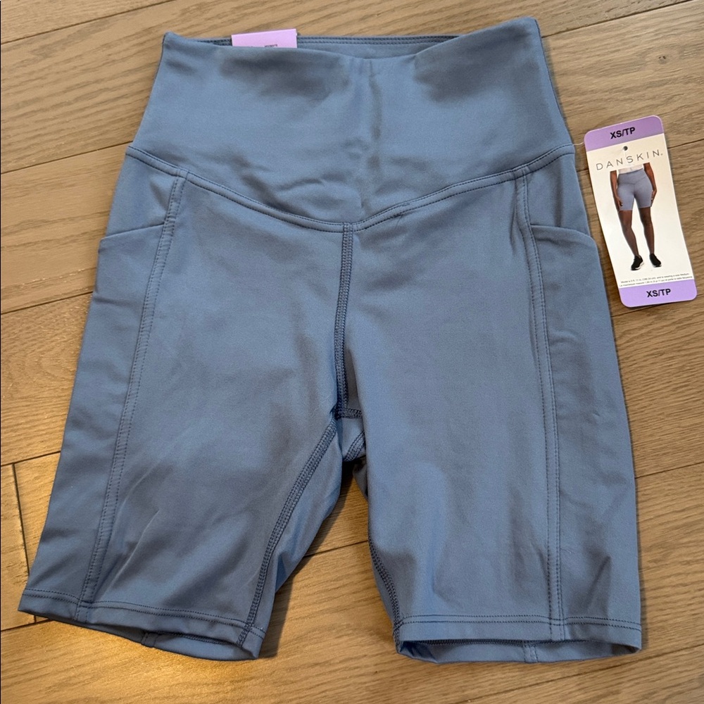 XS Danskin Women's Bike Shorts Light Blue